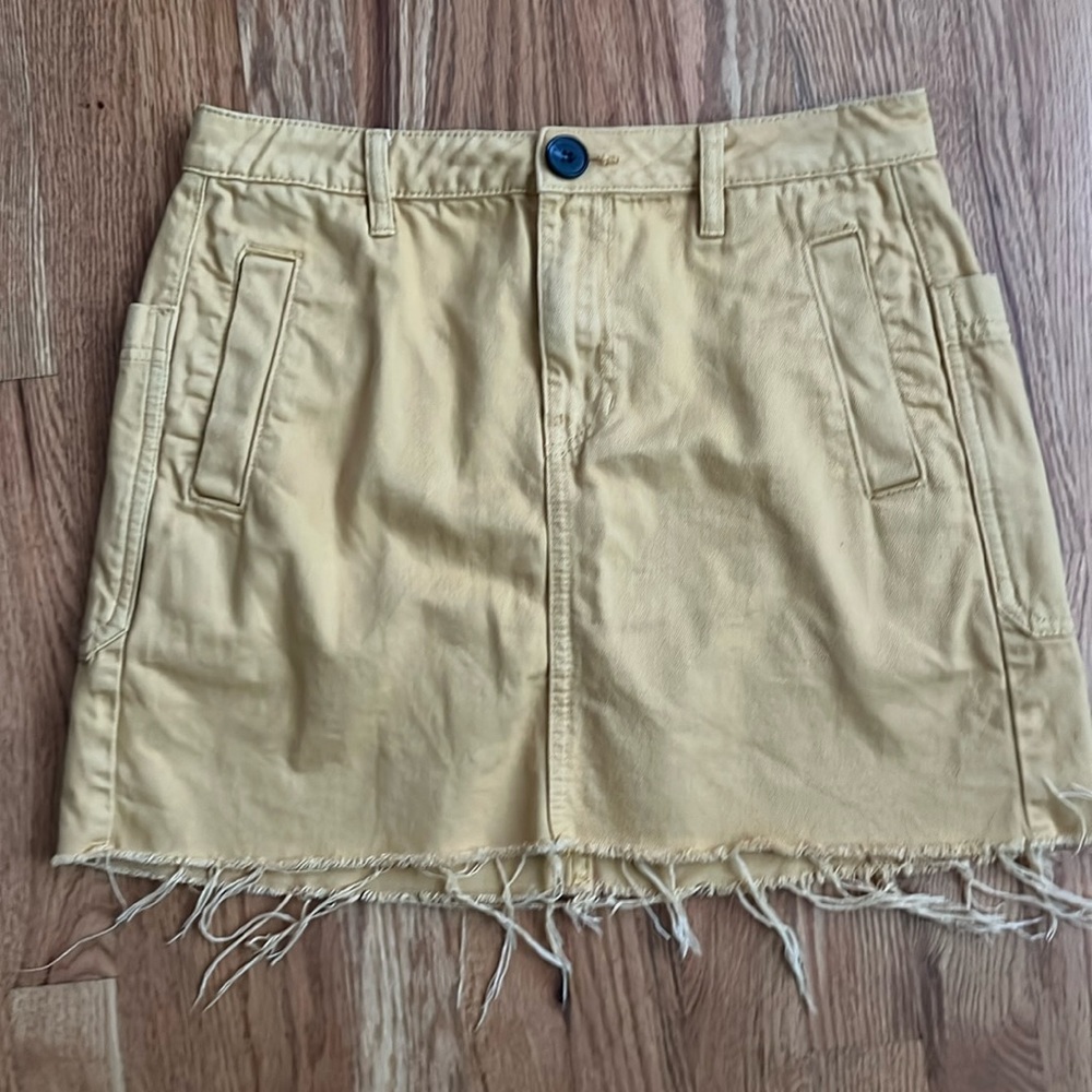 PacSun Mustard Denim Skirt Size 28 So Cute :)